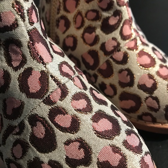 Janie and Jack girls sparkly leopard booties - Picture 7 of 11